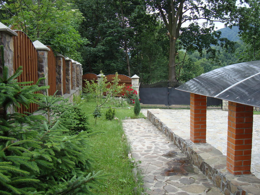 Котедж Гірський Yaremche Exterior photo